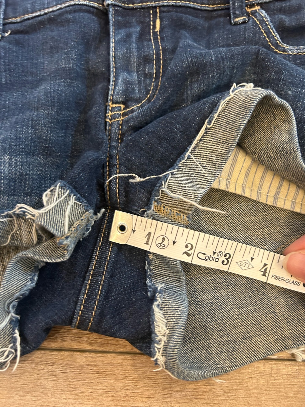 Abercrombie & Fitch Size 6 Low Rise Distressed Denim Shorts Dark Wash W28 Y2K - Picture 5 of 6